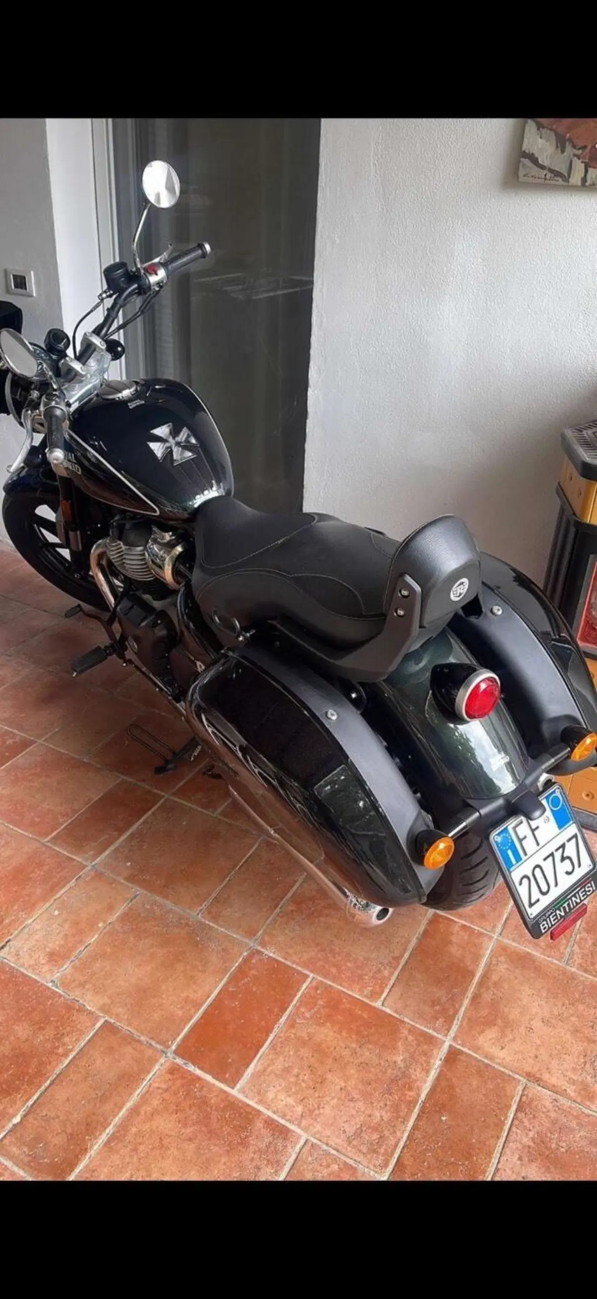 Royal Enfield Super Meteor 650 (2023 - 26) (2)