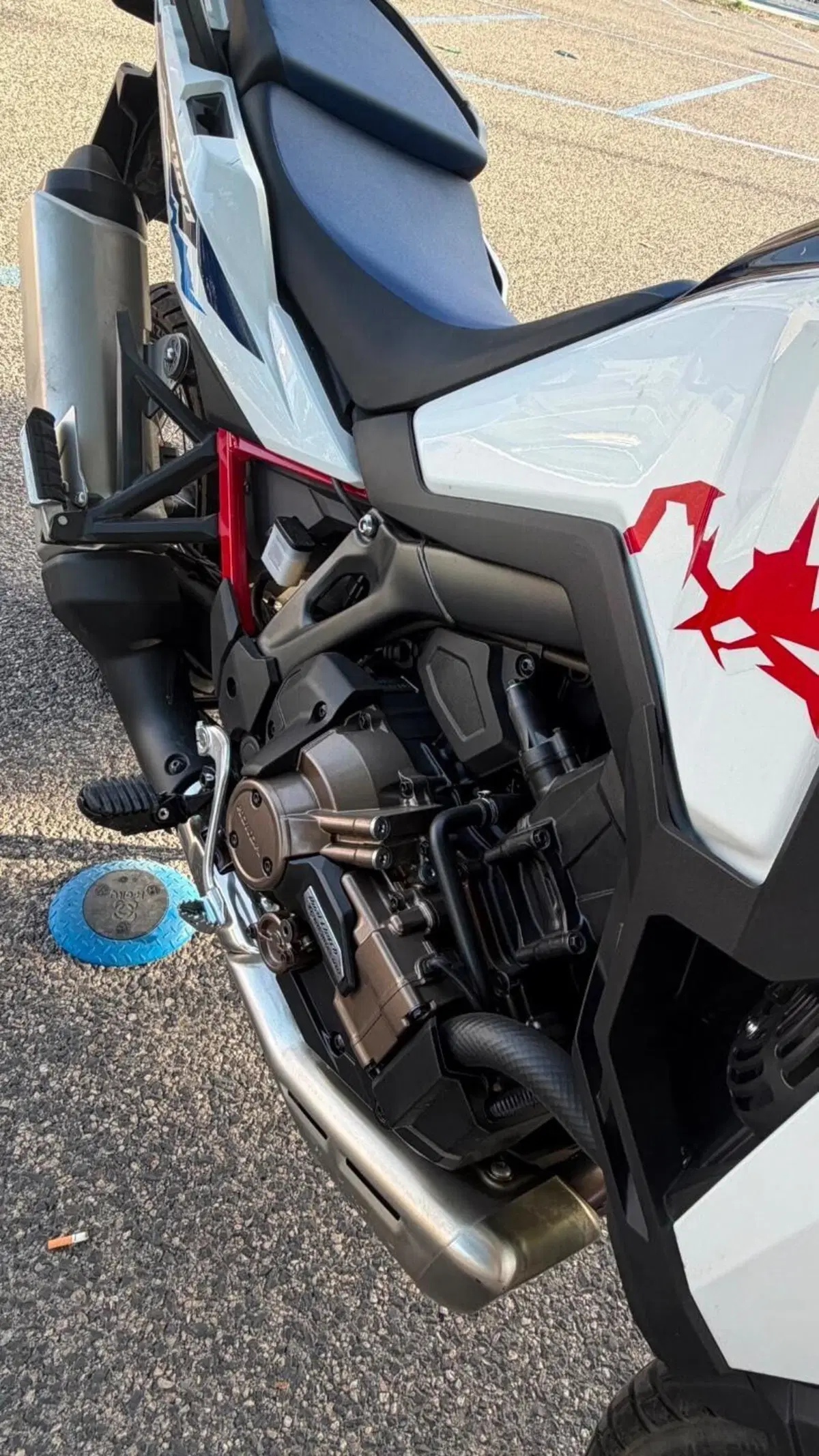 Honda Africa Twin CRF 1100L ES DCT (2024 - 26) (3)