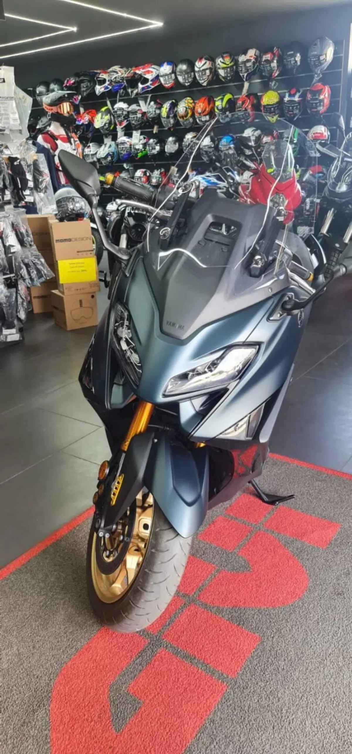 Yamaha T-Max 560 Tech Max (2022 - 24)