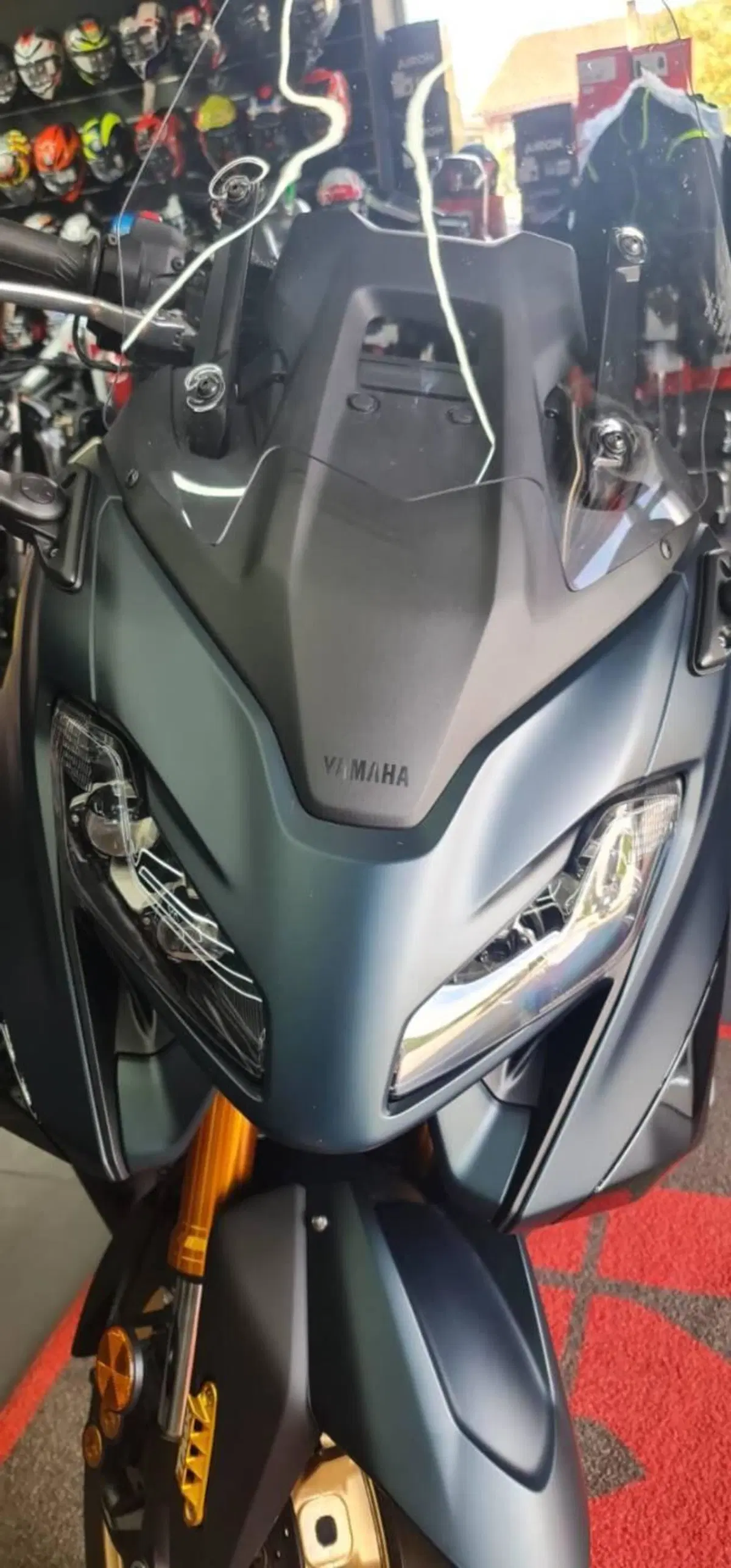 Yamaha T-Max 560 Tech Max (2022 - 24) (6)