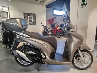Honda SH 350 (2021 - 24) usata