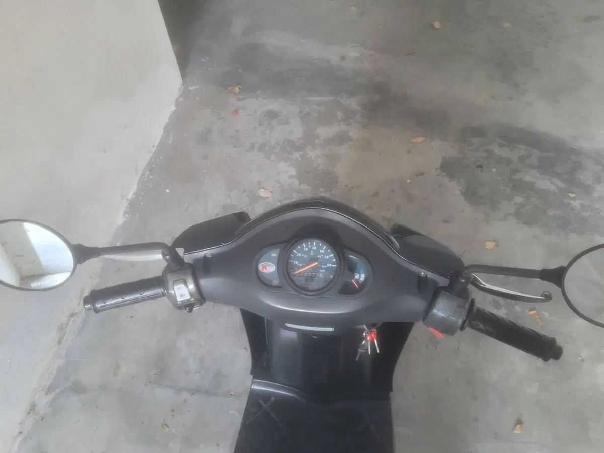 Kymco Agility 50 R16 + (2021 - 26) (5)