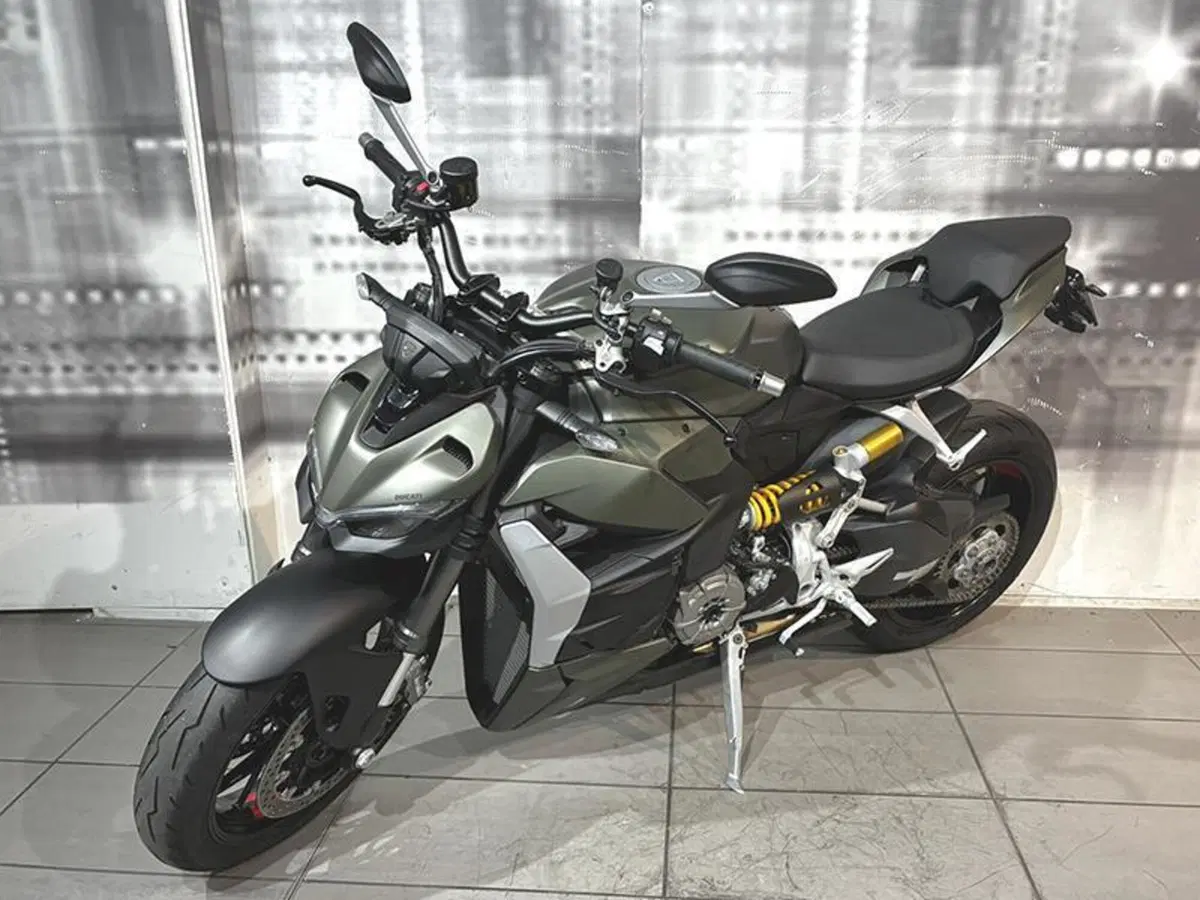 Ducati Streetfighter V2 (2022 - 24) (5)