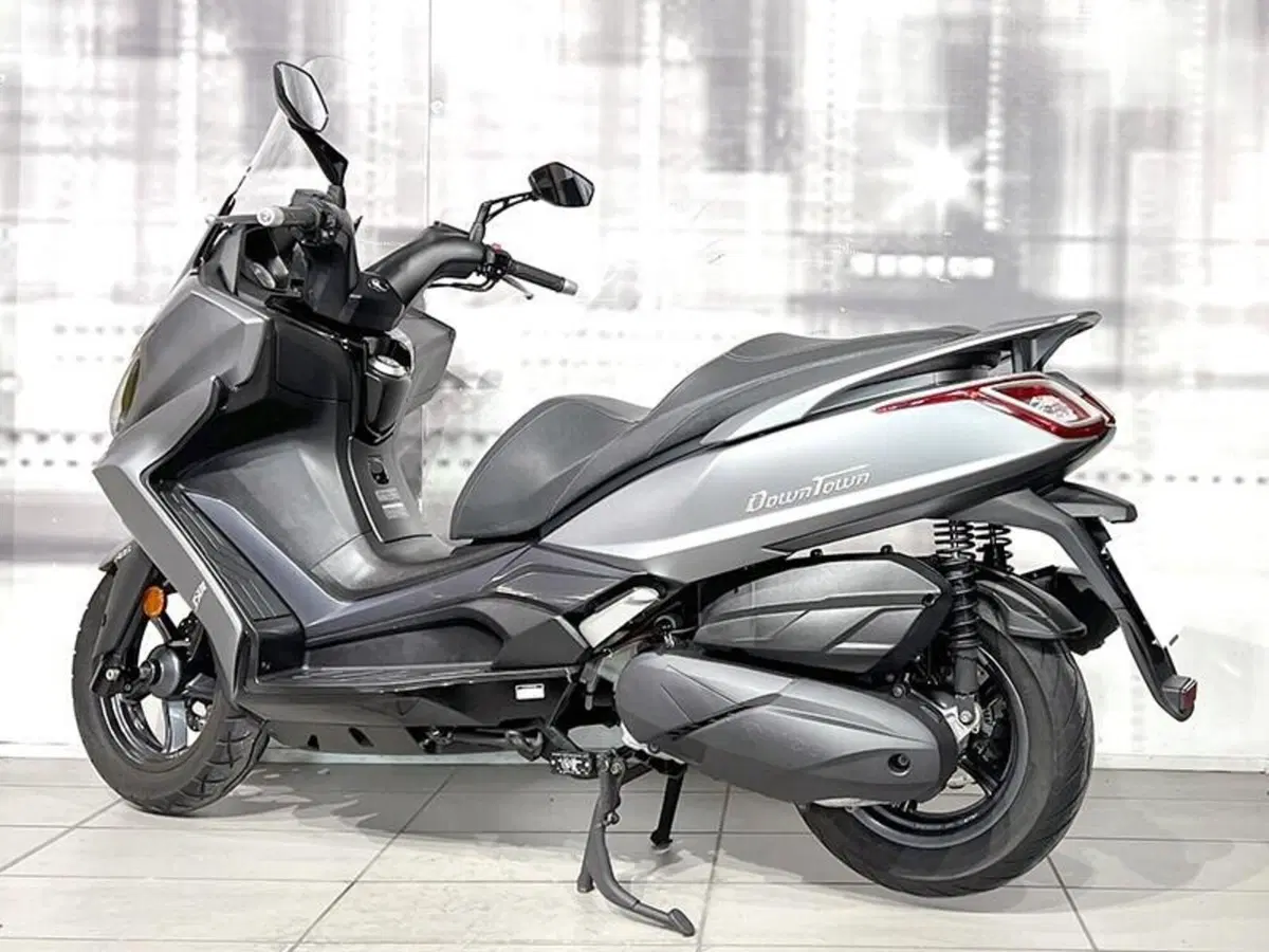 Kymco Downtown 350i ABS (2016 - 20) (2)