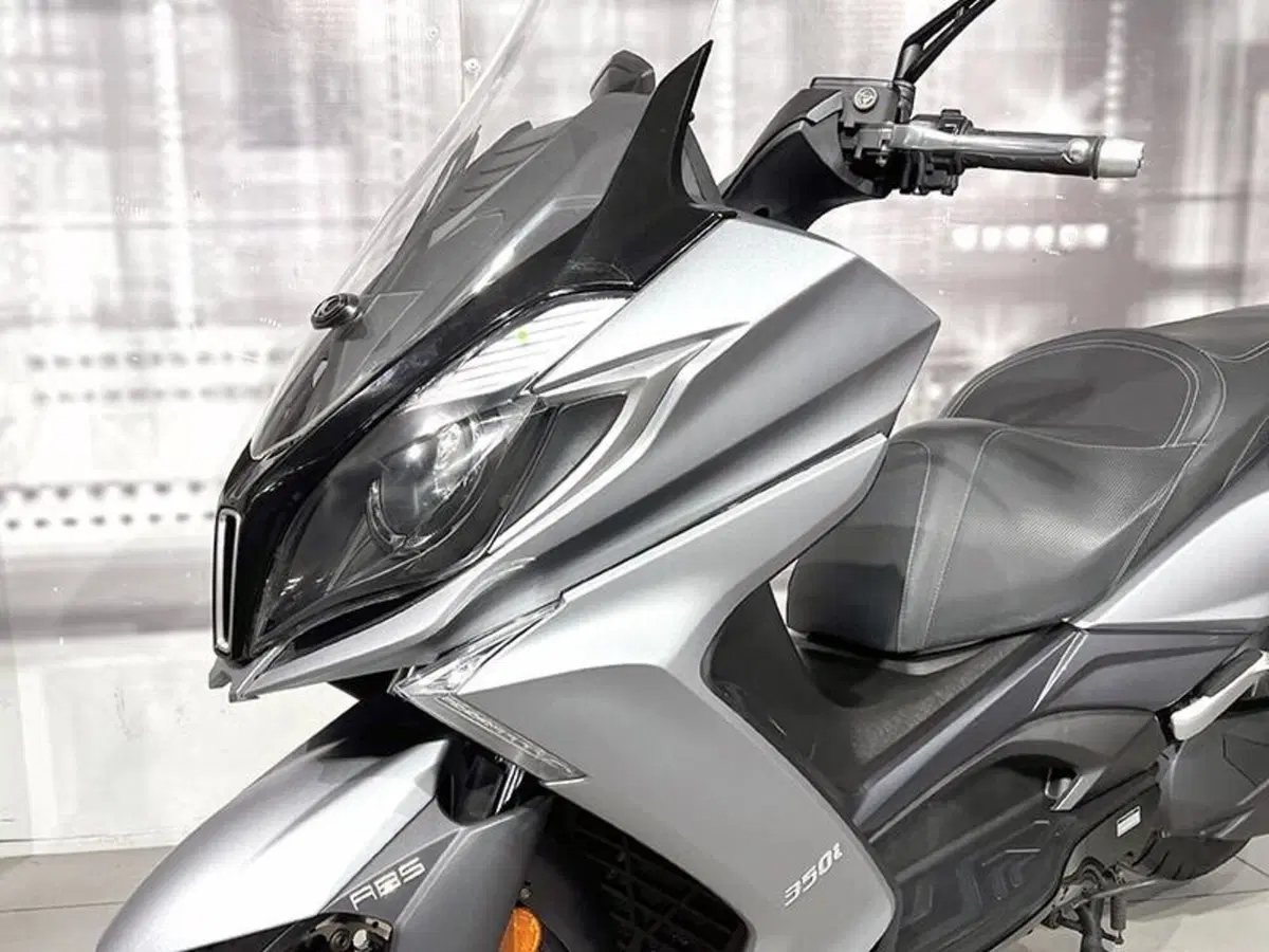 Kymco Downtown 350i ABS (2016 - 20) (4)