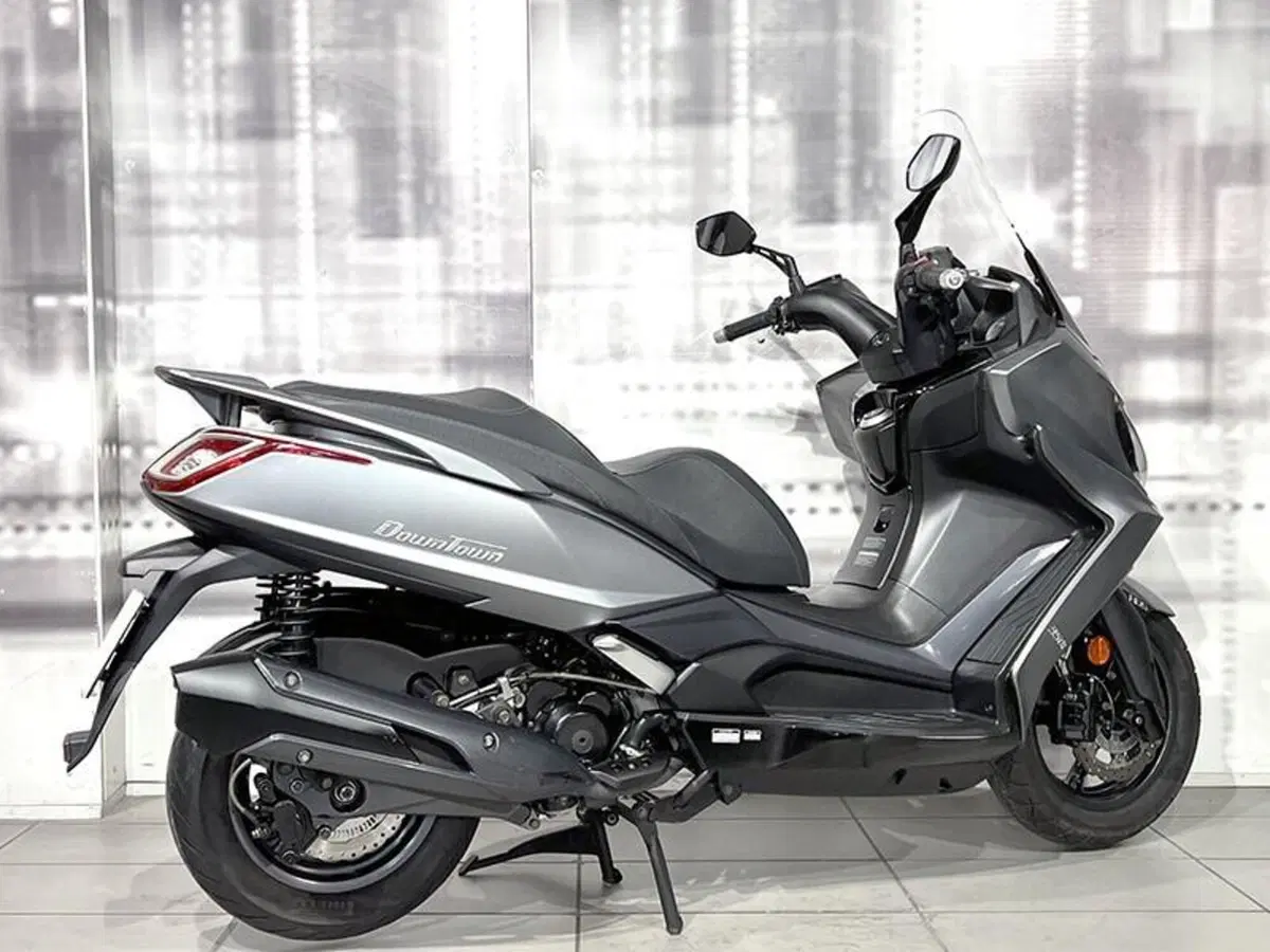 Kymco Downtown 350i ABS (2016 - 20) (8)