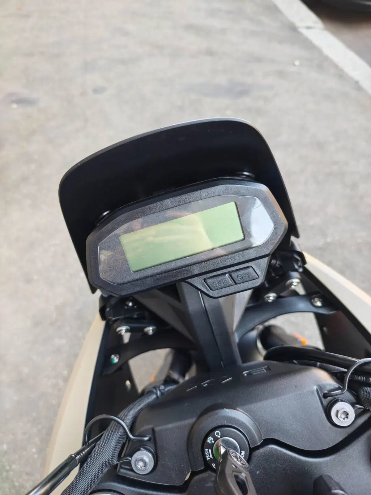 Benelli BKX 125 (2026) (6)