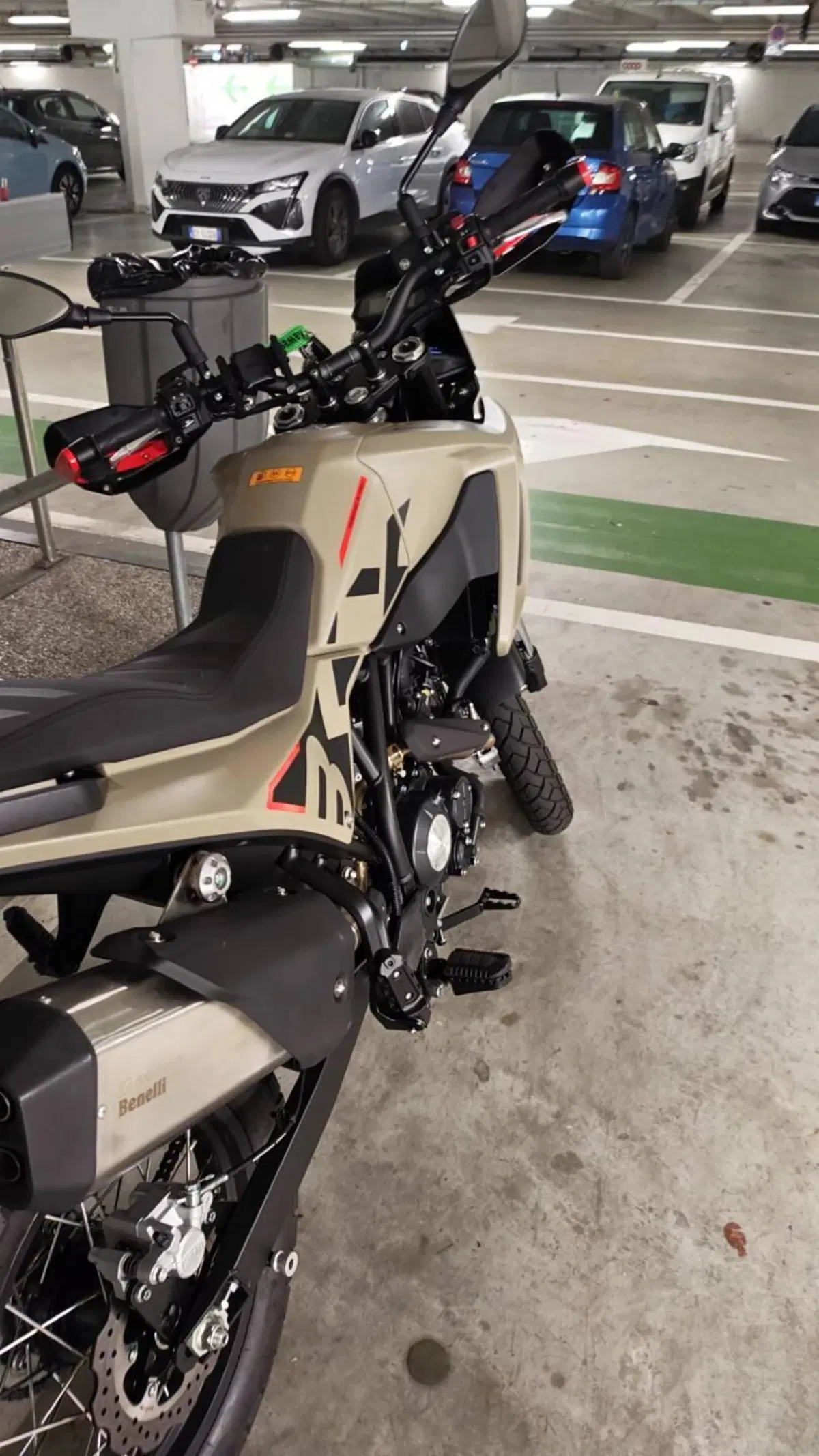 Benelli BKX 125 (2026) (5)