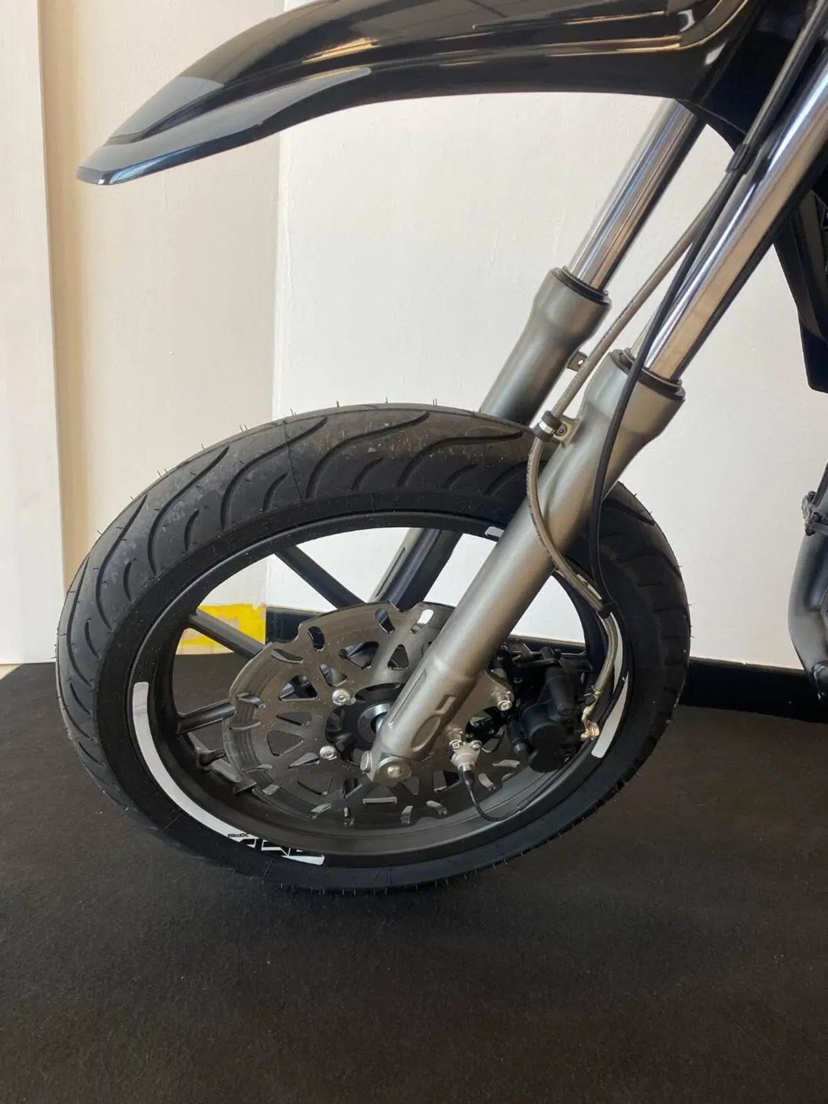 Peugeot XP6 Supermotard (2026) (2)