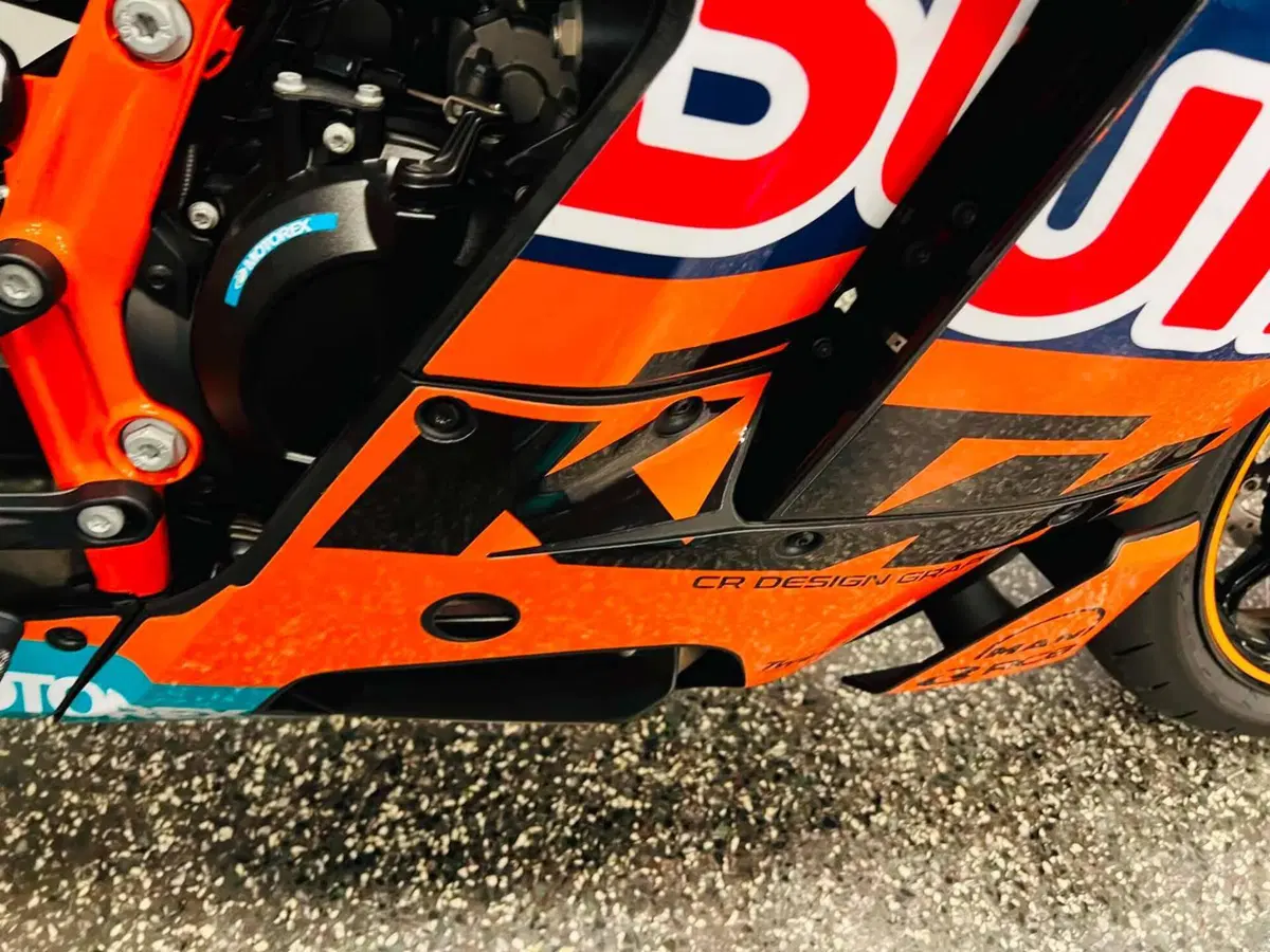 KTM 990 RC R (2026) (4)