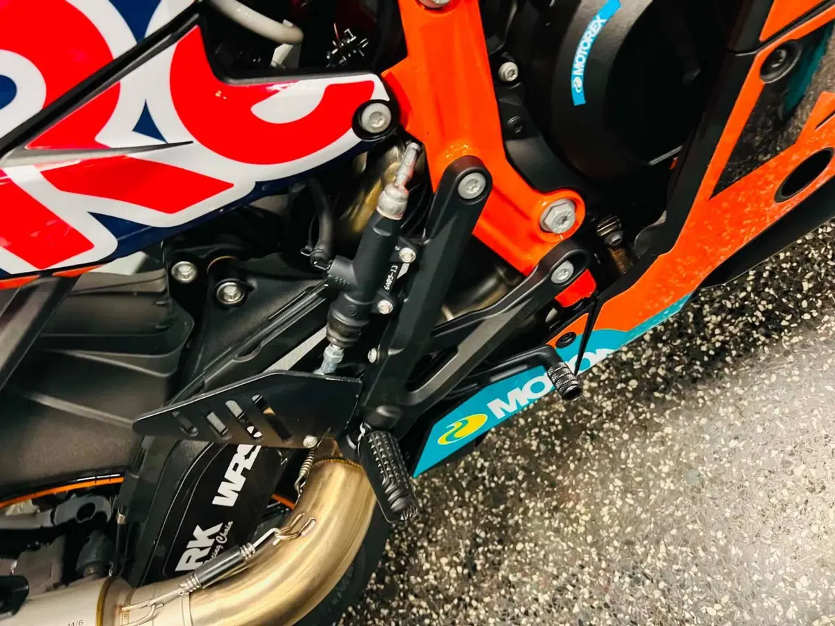 KTM 990 RC R (2026) (5)