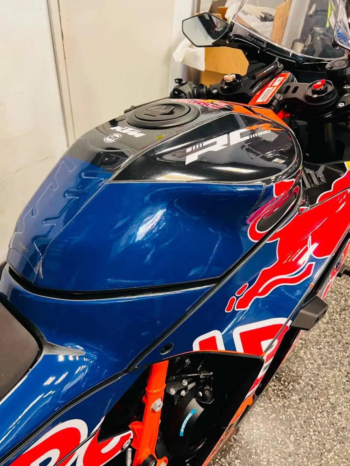 KTM 990 RC R (2026) (8)