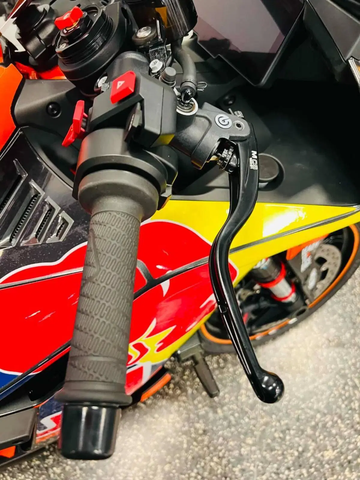 KTM 990 RC R (2026) (11)