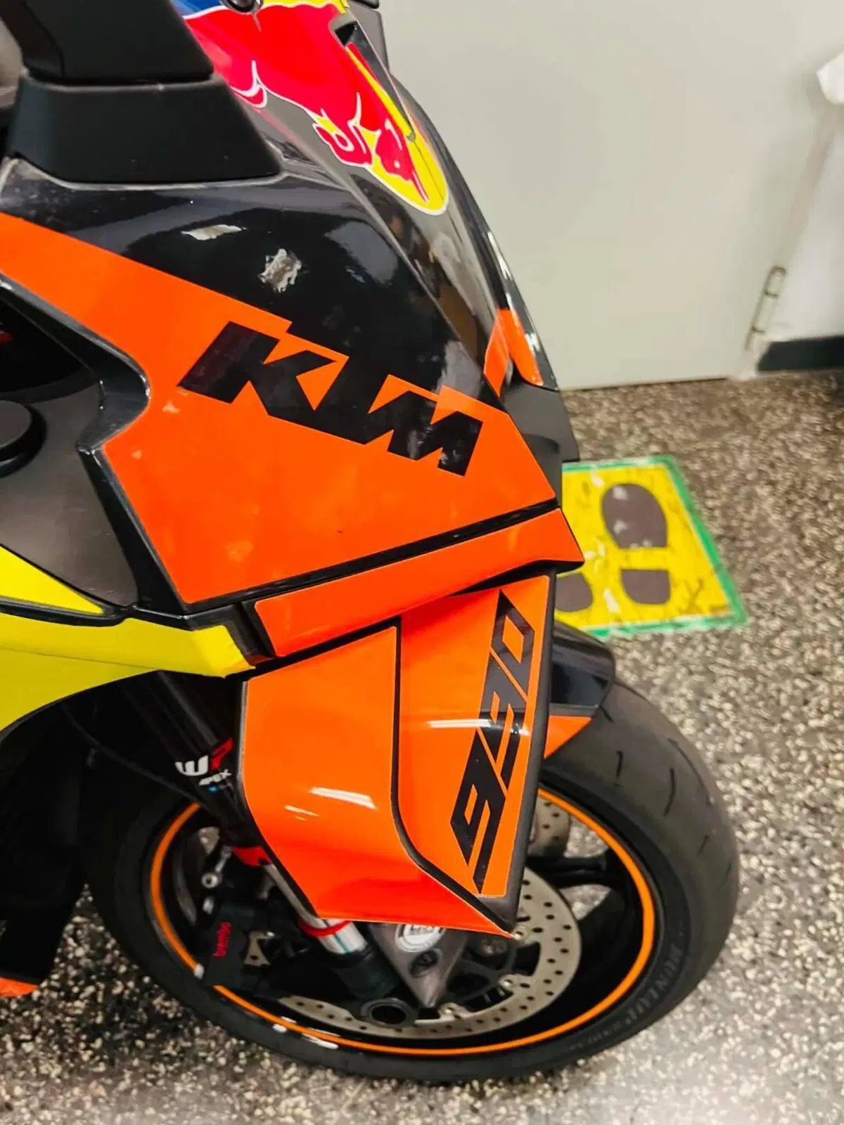 KTM 990 RC R (2026) (12)