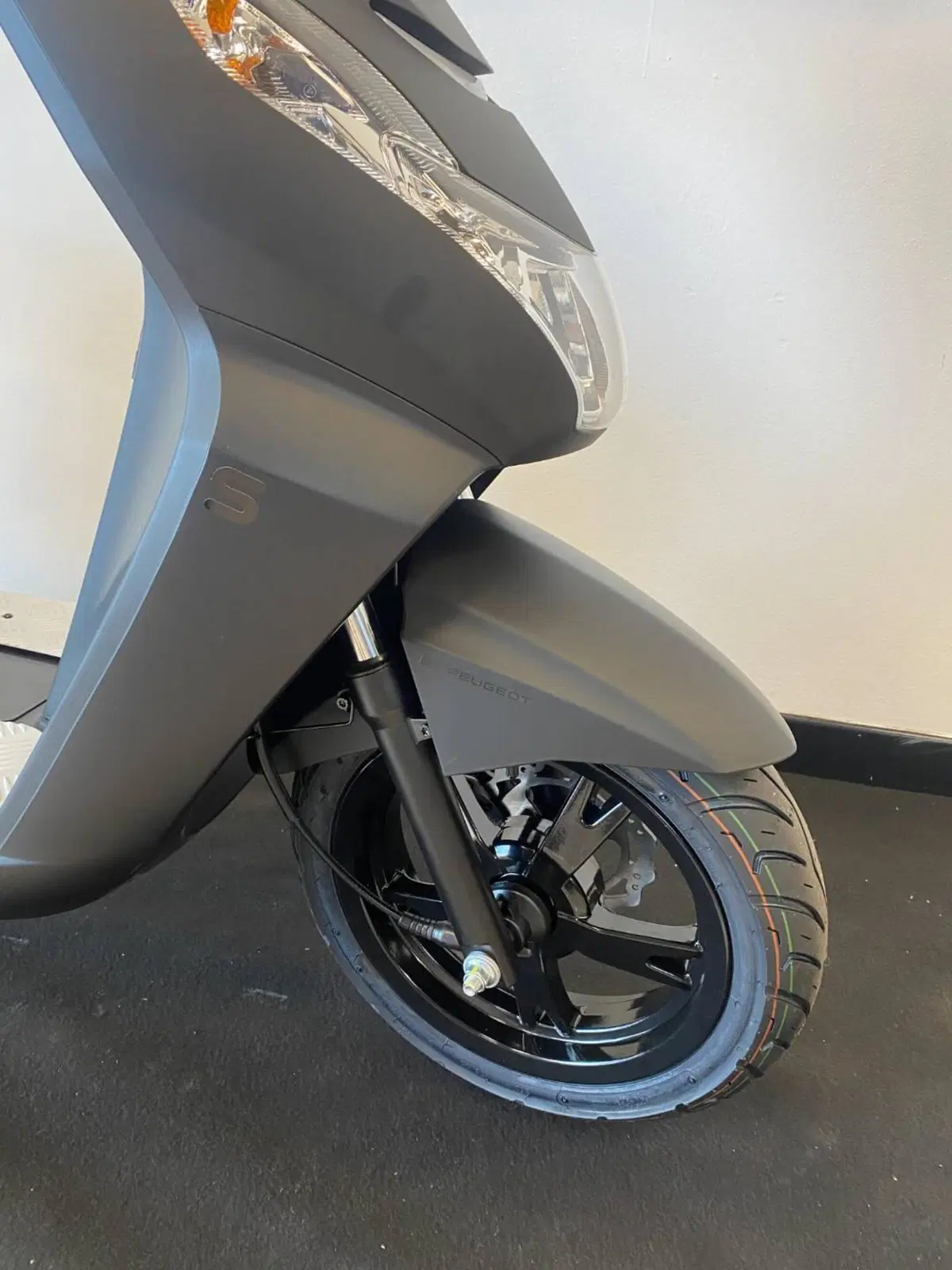 Peugeot Kisbee S 50 Black Edition (2025 - 26) (11)