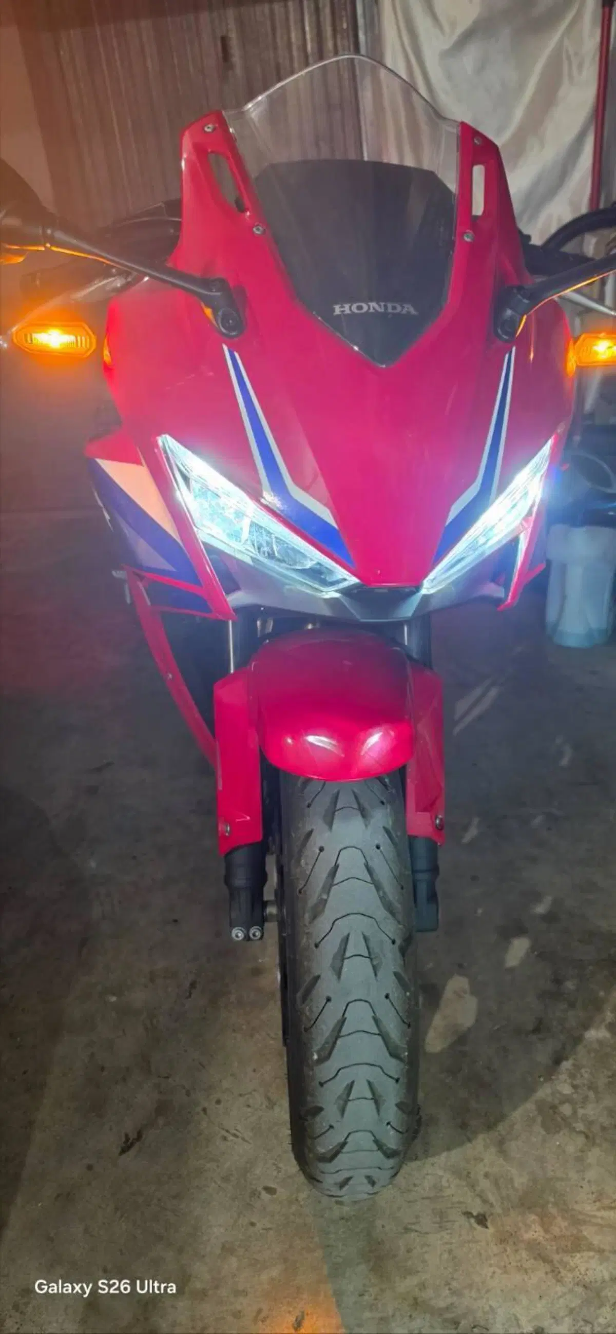 Honda CBR 500 R (2024 - 25) (6)
