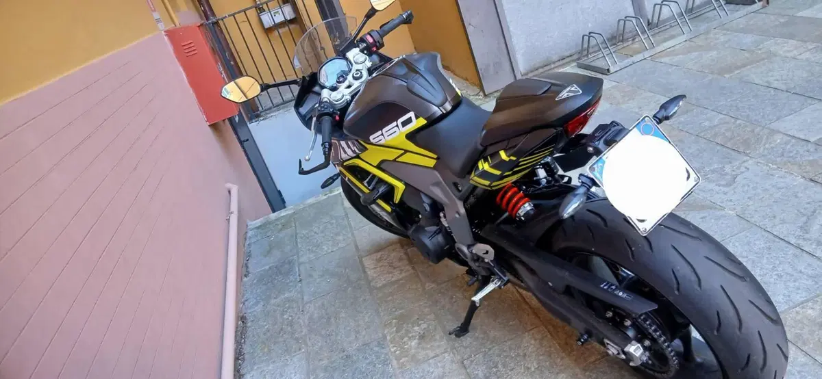 Triumph Daytona 660 (2024 - 26) (4)