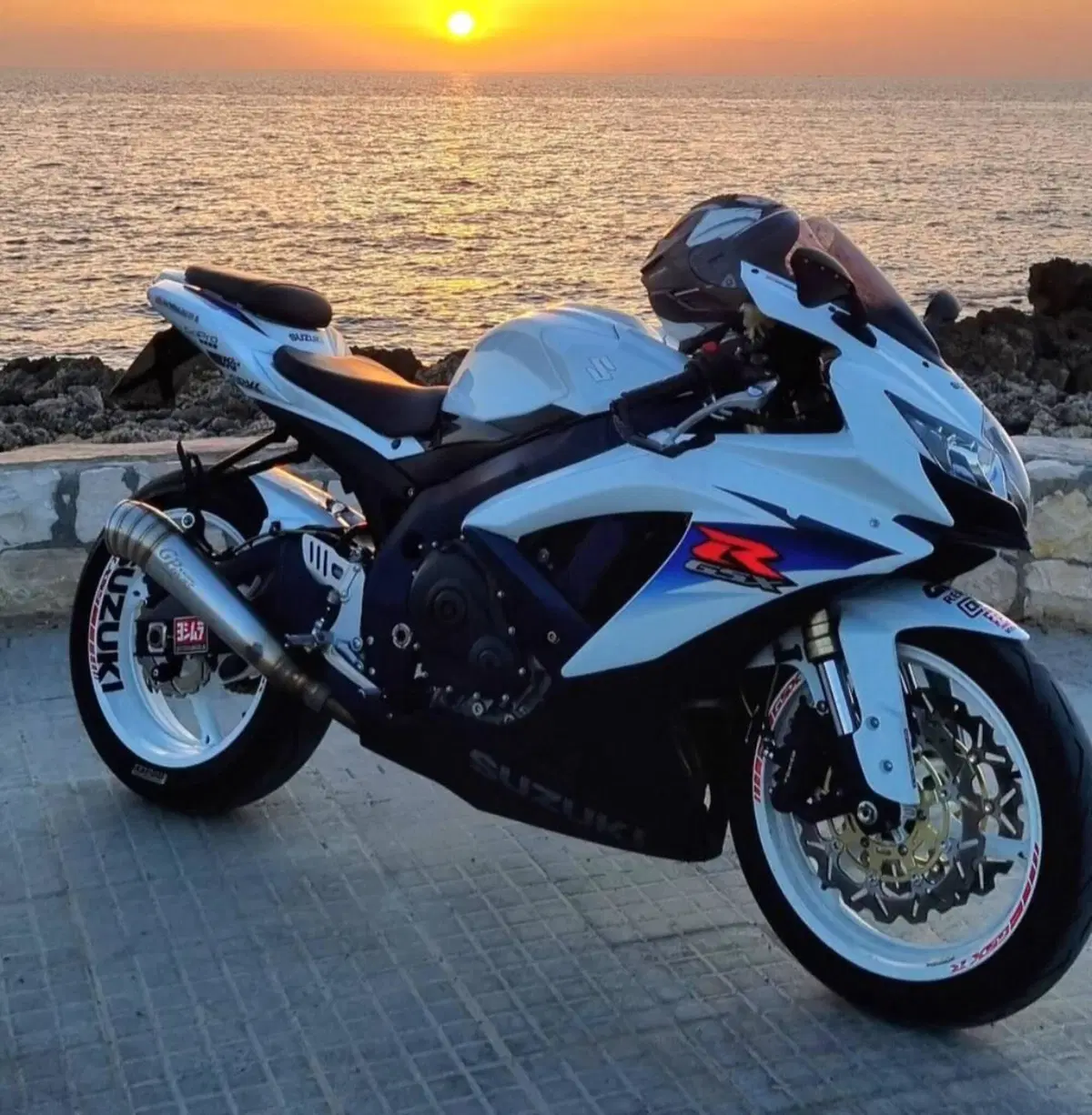 Suzuki GSX R 600 (2011 - 16) (3)