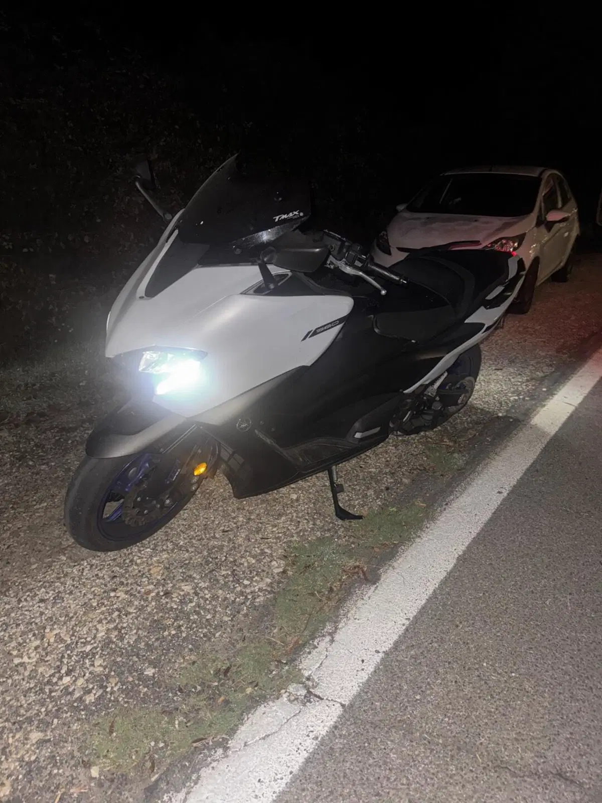 Yamaha T-Max 560 (2020 - 21) (2)