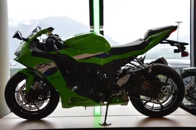 Kawasaki Ninja 636 ZX-6R (2024 - 26) nuova