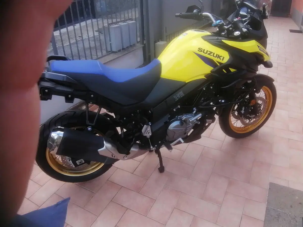 Suzuki V-Strom 650XT Explorer (2022 - 25) (2)