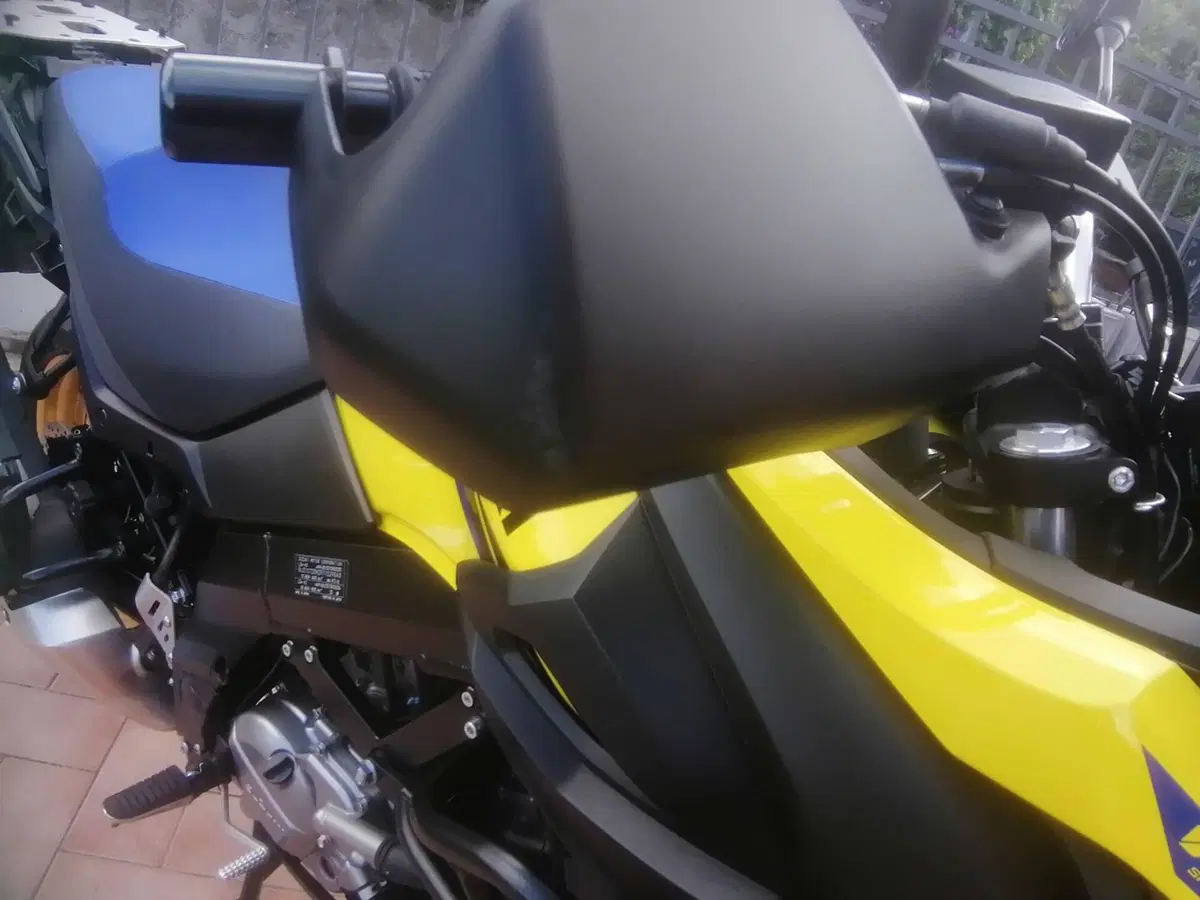 Suzuki V-Strom 650XT Explorer (2022 - 25) (3)