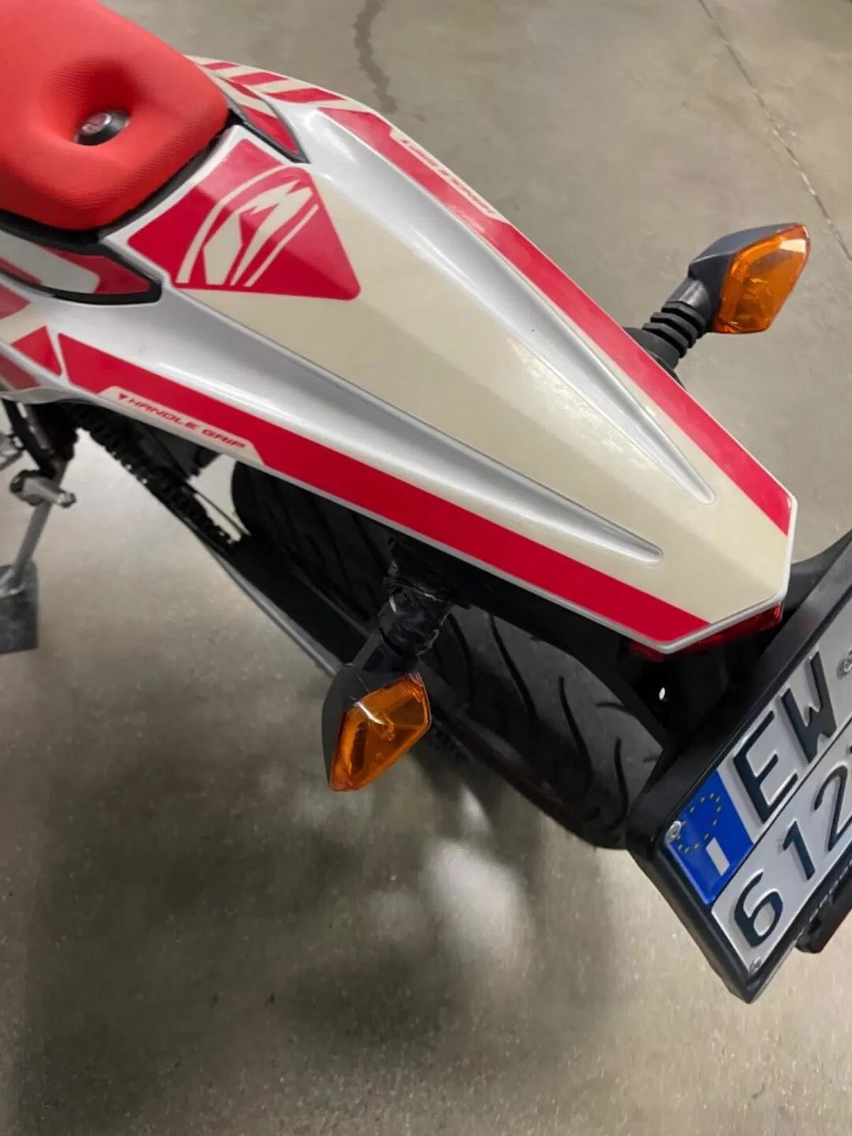 Betamotor RR 125 4T Motard LC (2021 - 23) (5)