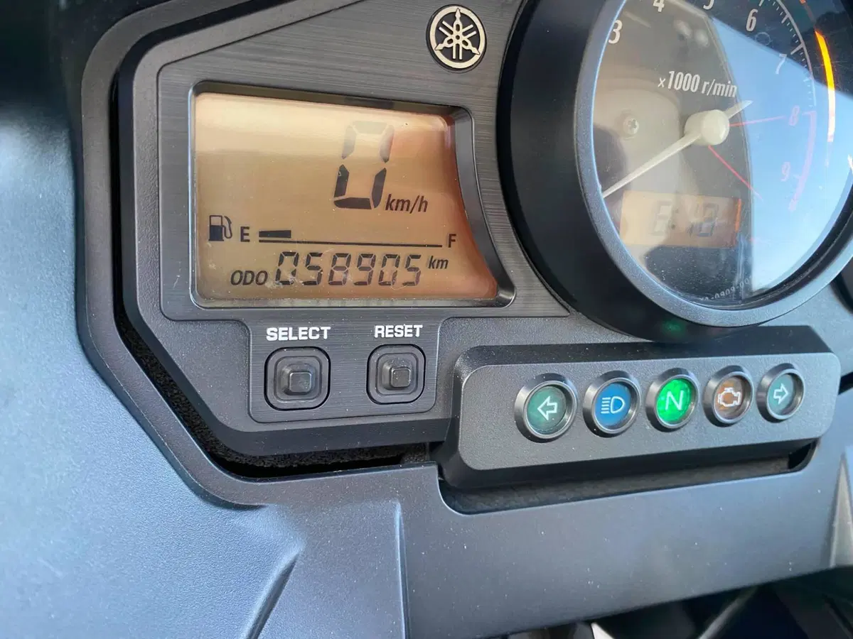 Yamaha TDM 900 (2002 - 14) (3)