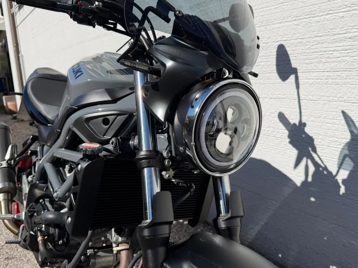 Suzuki SV650 (2021 - 24) (4)