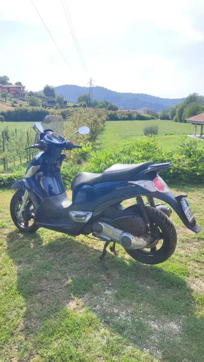 Aprilia Scarabeo 300 Special (2009 - 13) usata