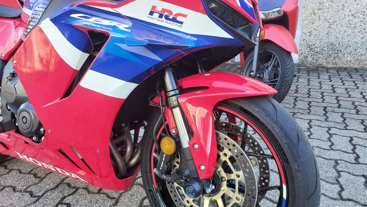 Honda CBR 600 RR (2024 - 26) (2)