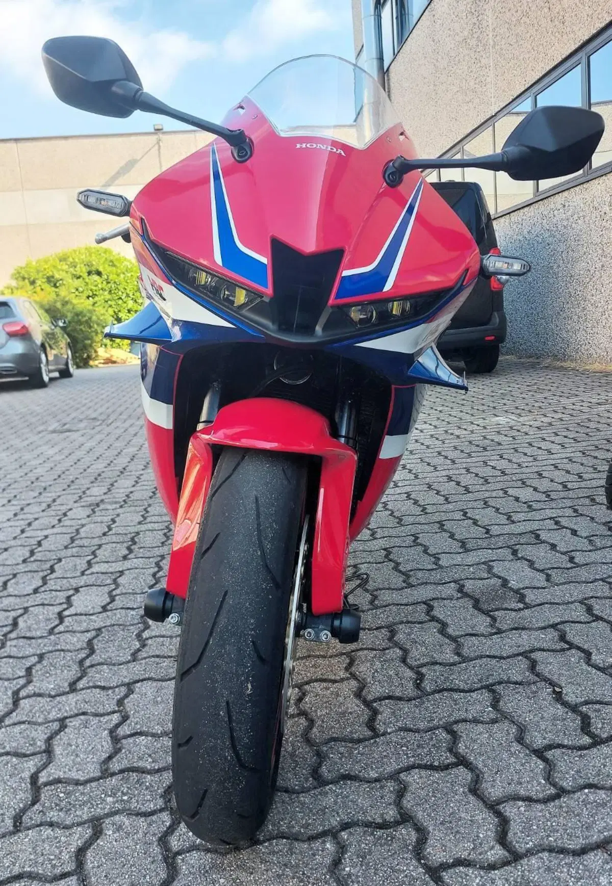 Honda CBR 600 RR (2024 - 26) (4)