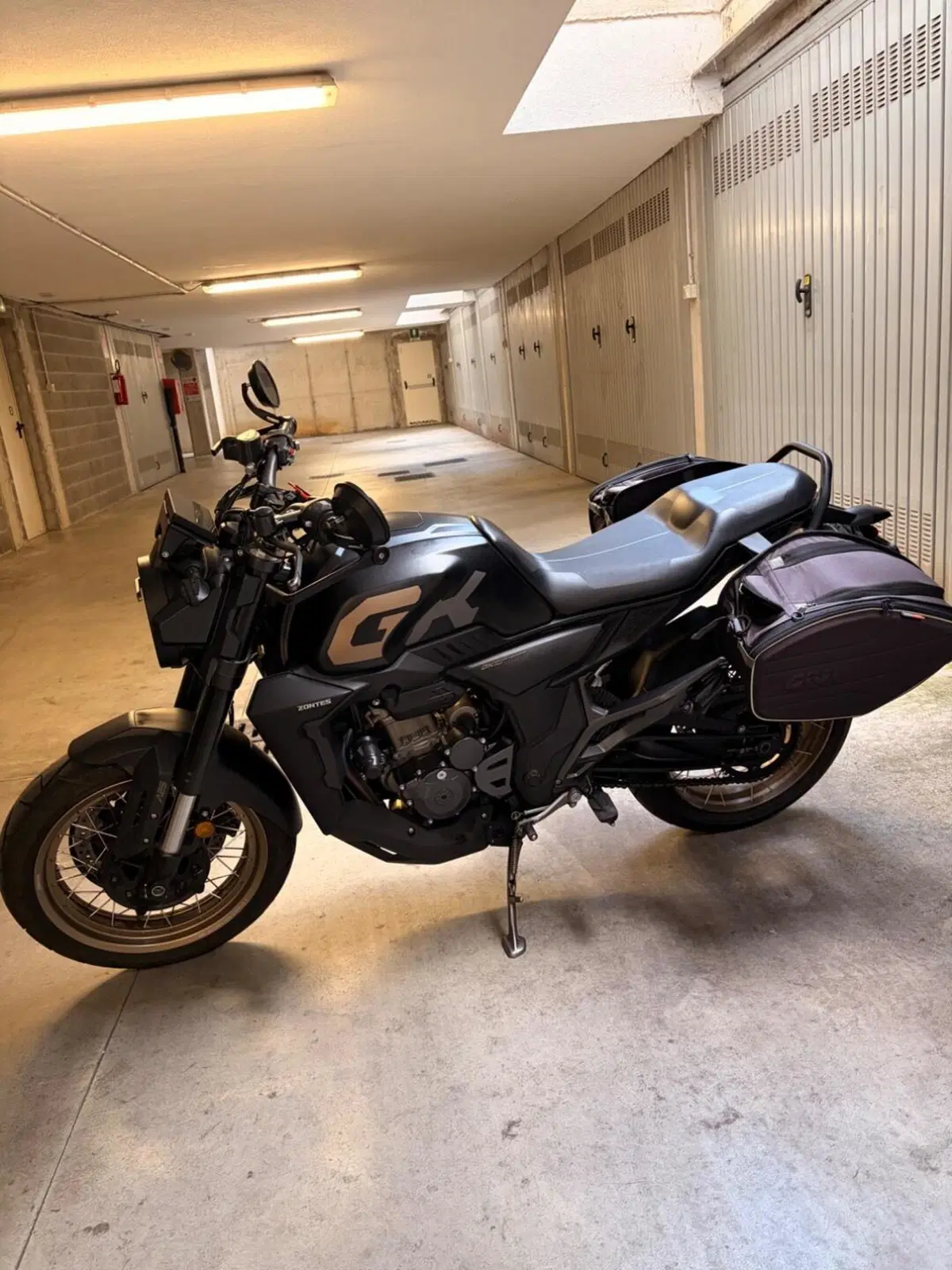 Zontes ZT350-GK (2022 - 26) (3)