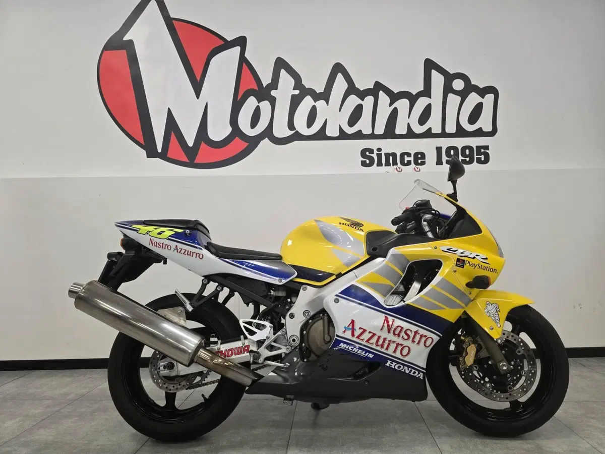 Honda CBR 600 F Sport Rossi Replica (2001 - 02) (2)