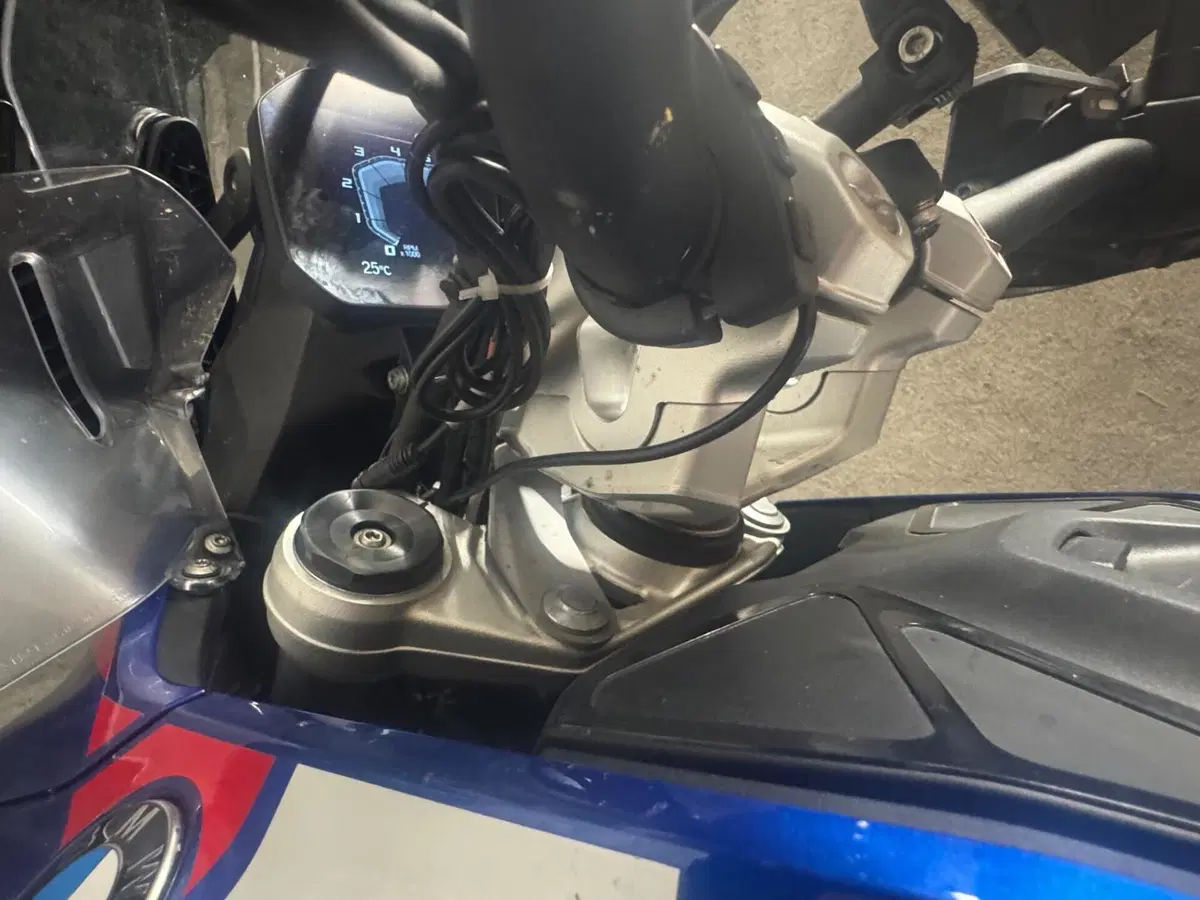 Bmw R 1300 GS Trophy (2023 - 26) (6)