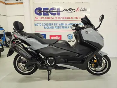 Yamaha T-Max 560 Tech Max (2025 - 26) usata