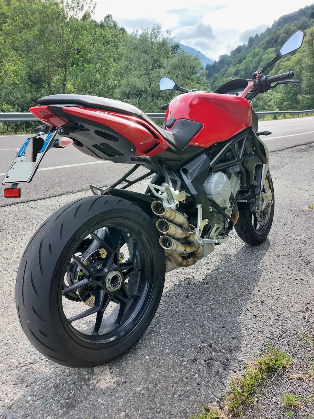 MV Agusta Brutale 675 EAS ABS (2011 - 16) (2)