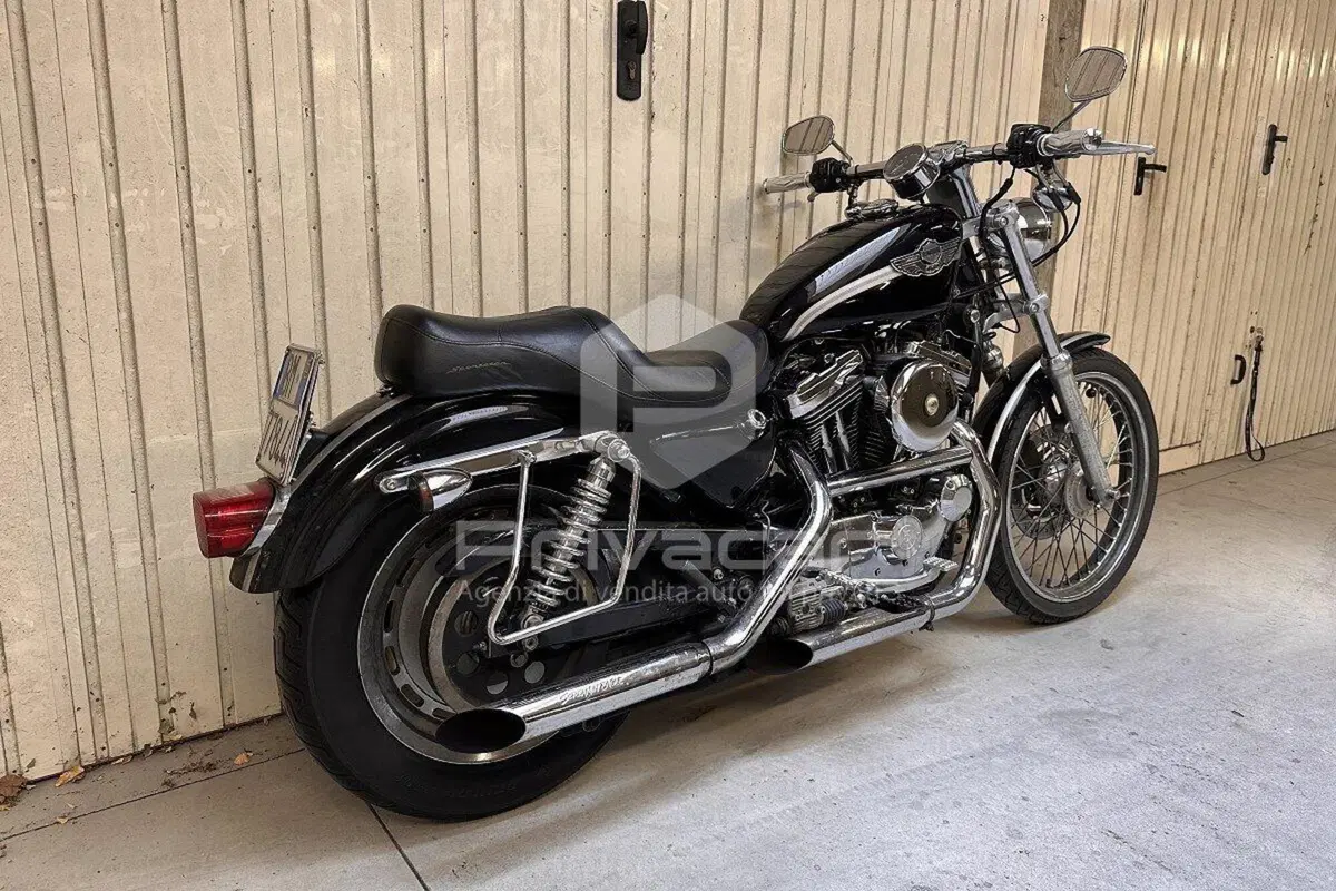 Harley-Davidson 1200 Custom (2001 - 03) - XL 1200C (3)