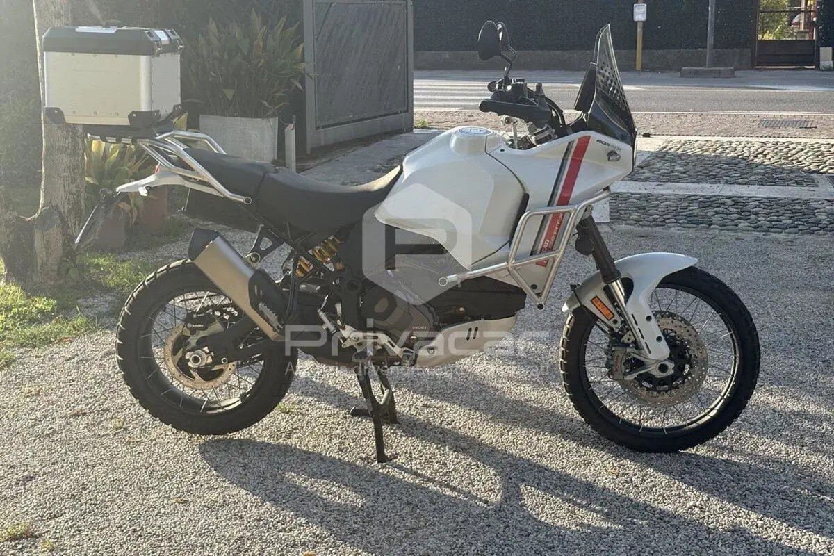 Ducati DesertX (2022 - 25) (4)
