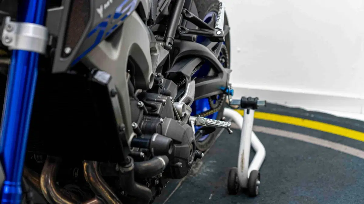 Yamaha MT-09 (2013 - 15) (2)