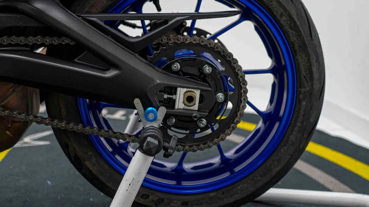 Yamaha MT-09 (2013 - 15) (4)