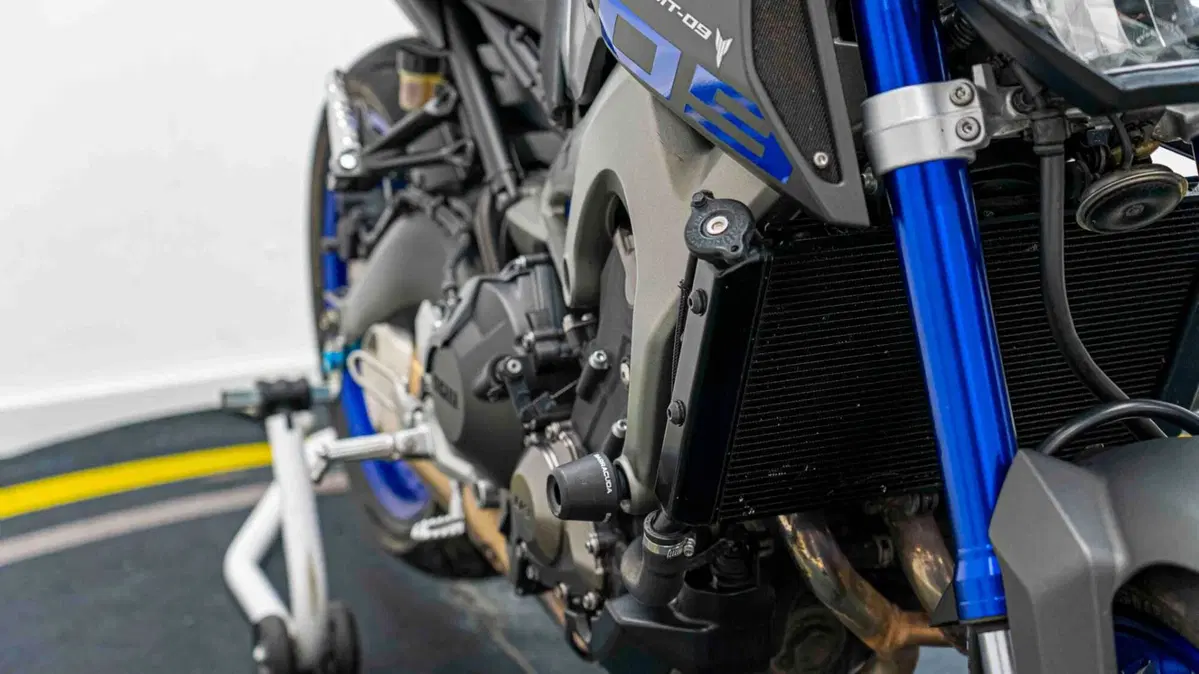 Yamaha MT-09 (2013 - 15) (19)