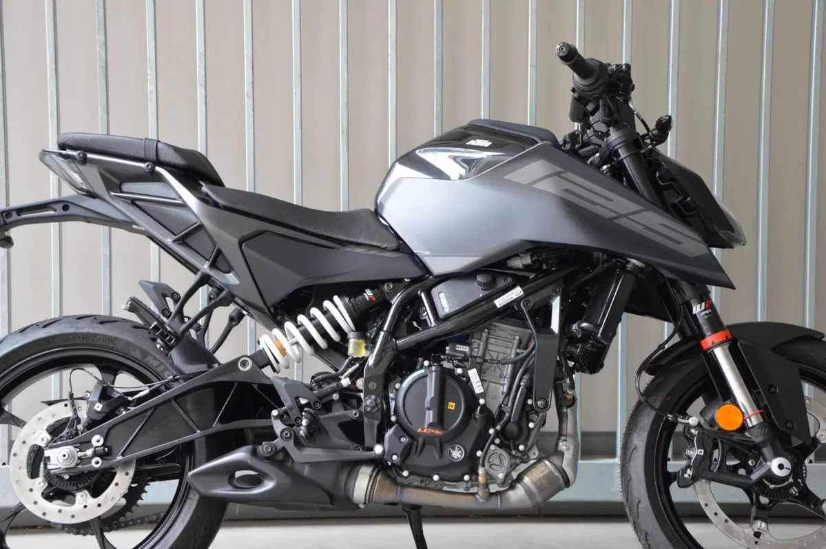 KTM 125 Duke (2026) (2)