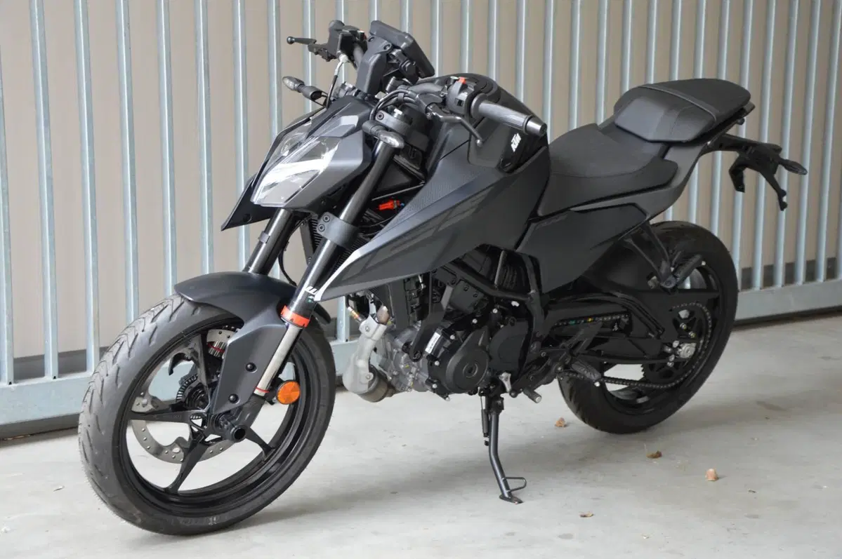KTM 125 Duke (2026) (7)