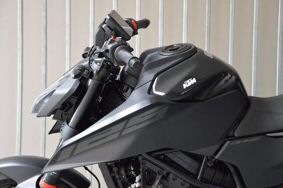 KTM 125 Duke (2026) (12)