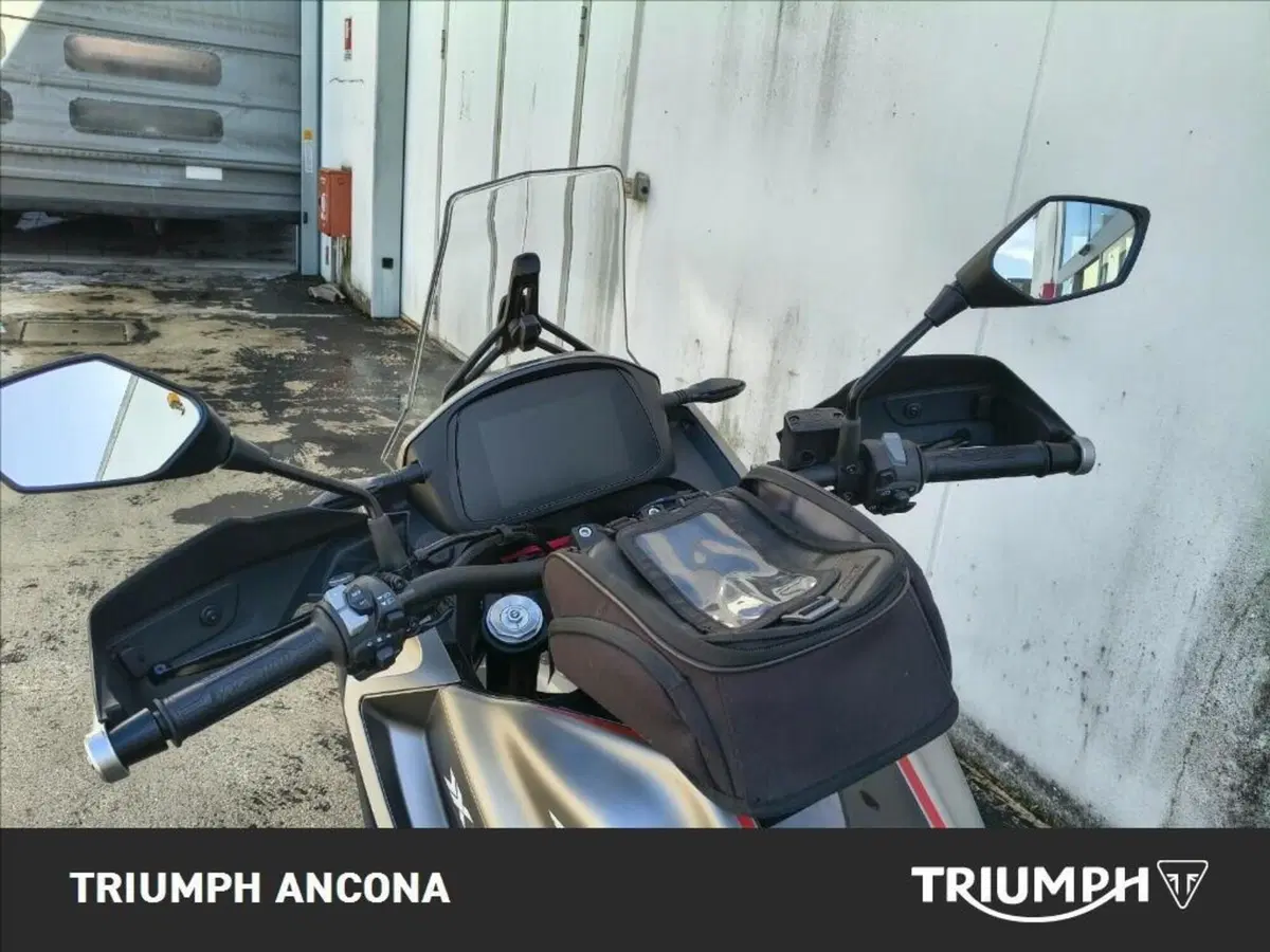 Moto Morini X-Cape 650 (2021 - 26) (5)