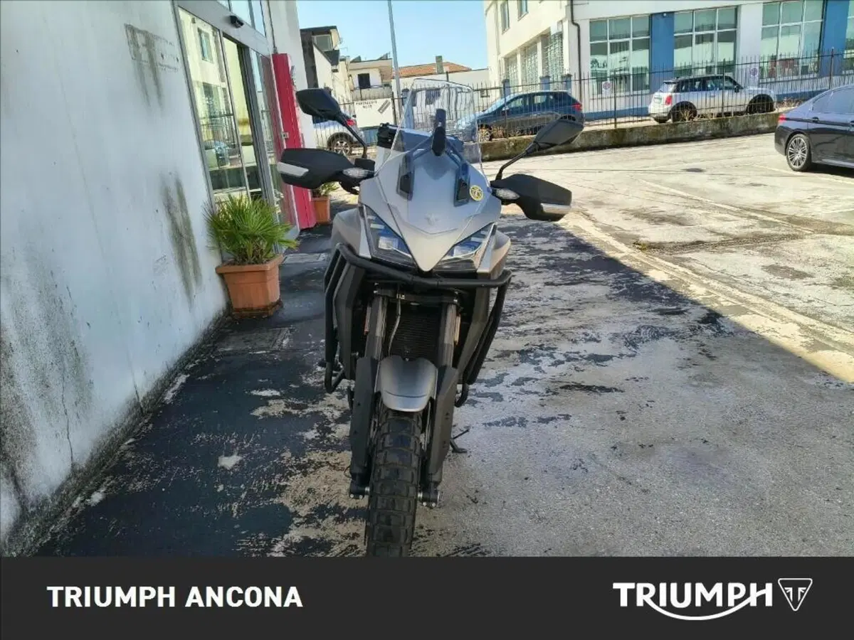 Moto Morini X-Cape 650 (2021 - 26) (3)