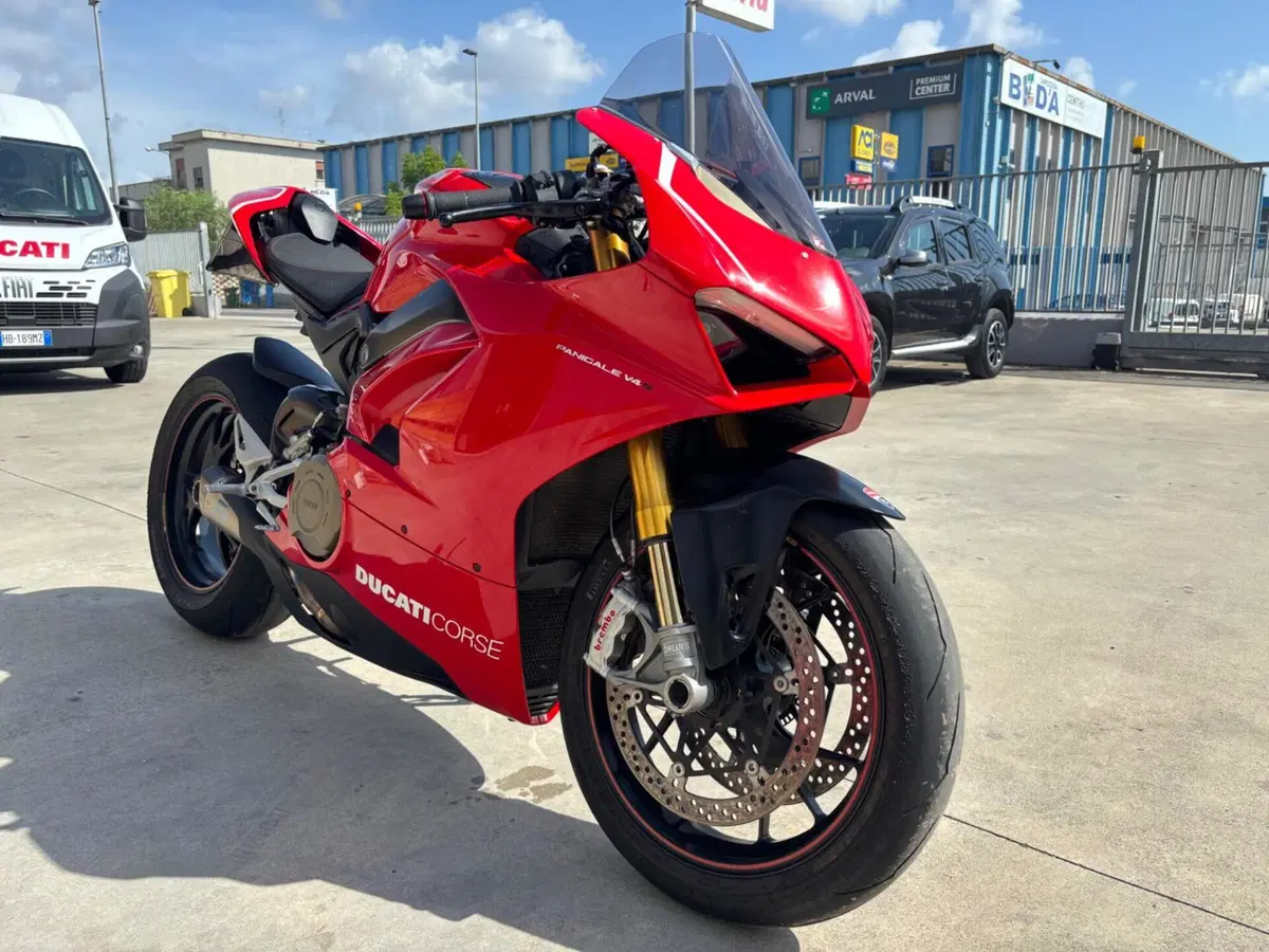 Ducati Panigale V4 S 1100 Corse (2019) (4)