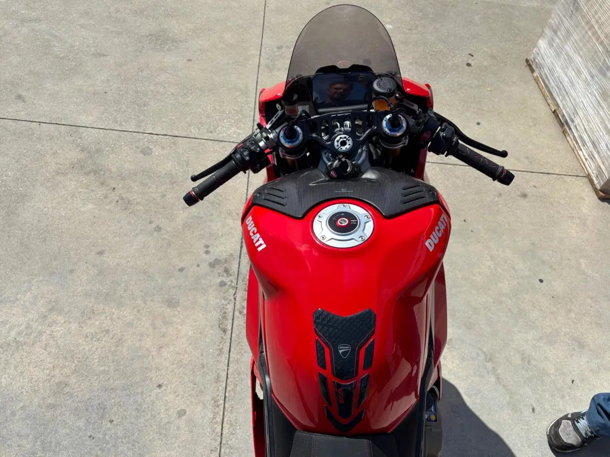 Ducati Panigale V4 S 1100 Corse (2019) (9)