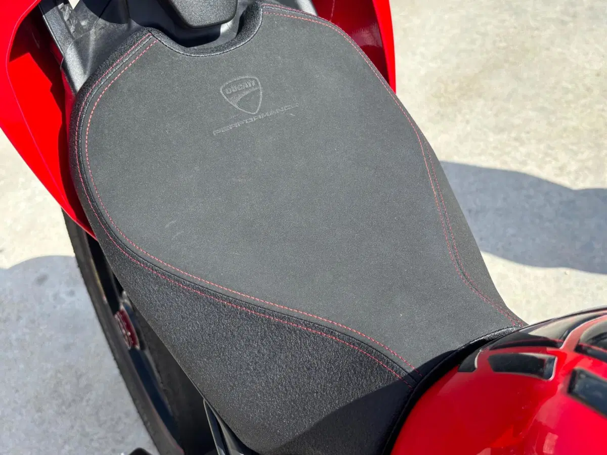 Ducati Panigale V4 S 1100 Corse (2019) (14)